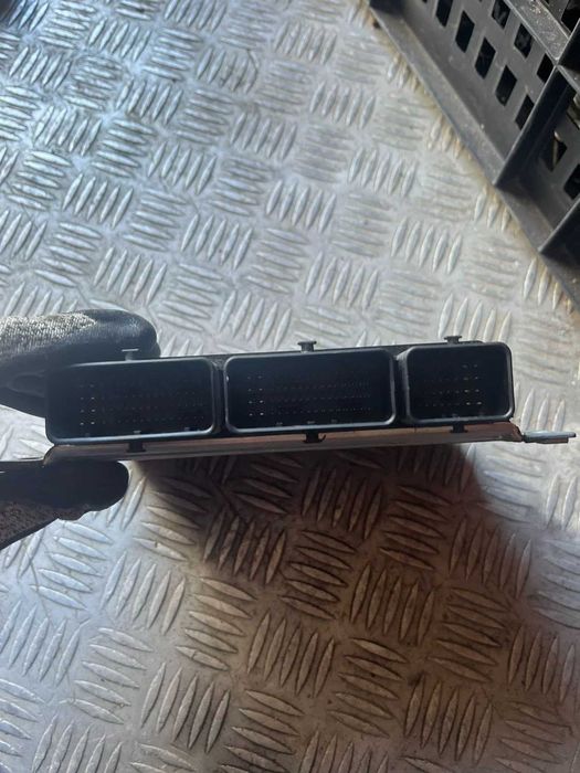 компютър за двигател от renault CLIO 2022г. 1.0I 91k