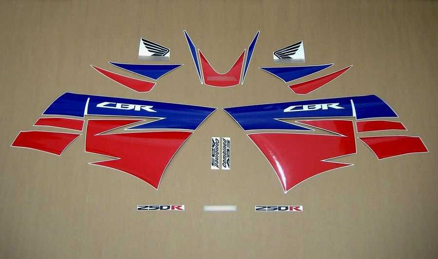 Стикери Honda CBR 150R 2005-2010 / 250R 2011-2015 хонда цбр лепенки