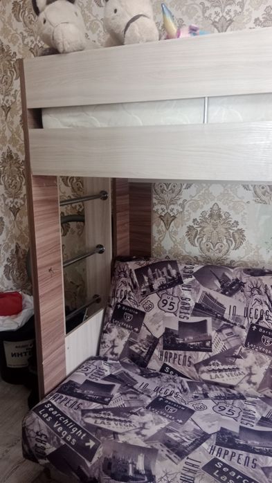 Двухярустная кровать