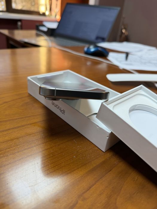 Iphone 16 PRO de 512gb