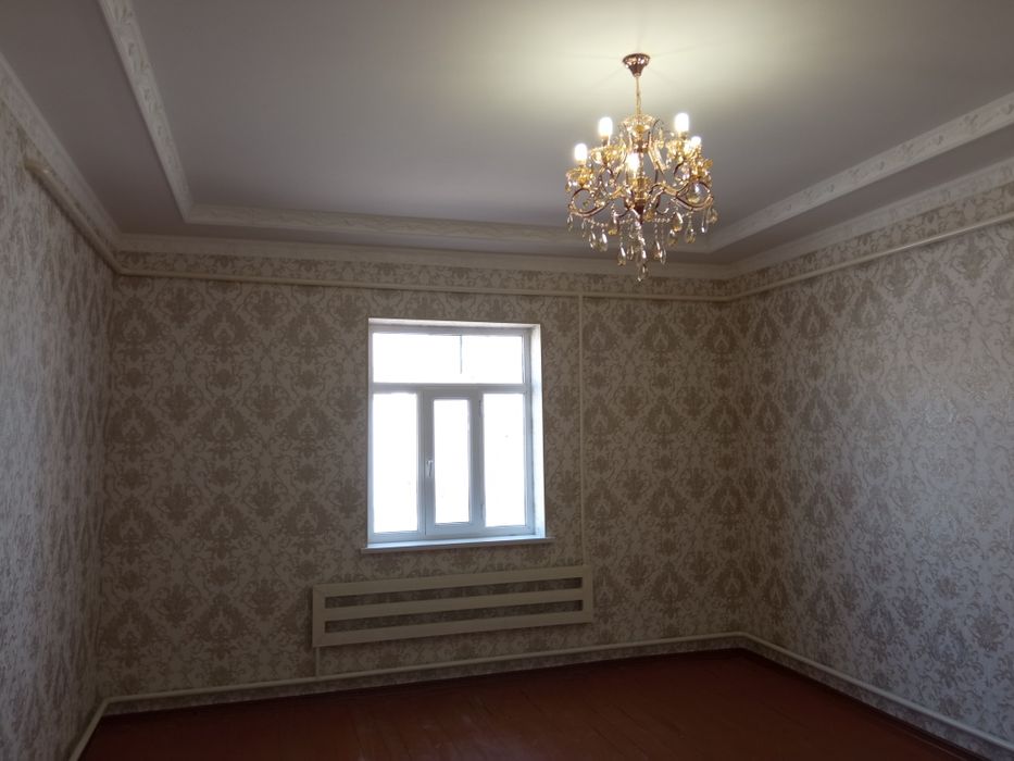 450 metr kvadrad hovli joy sotiladi