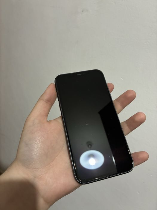 Apple iPhone 11 64GB Black Original – Neverlock, Face ID OK, Complet la Cutie + Husă Cadou