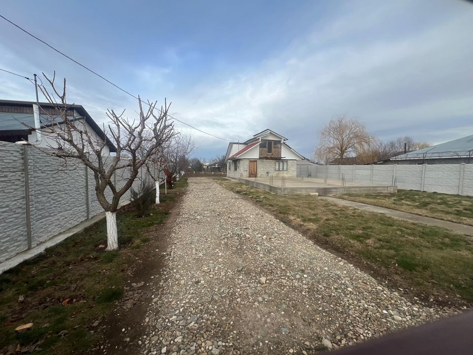 Teren 1000 m2 cu fundatie in com. Marculesti