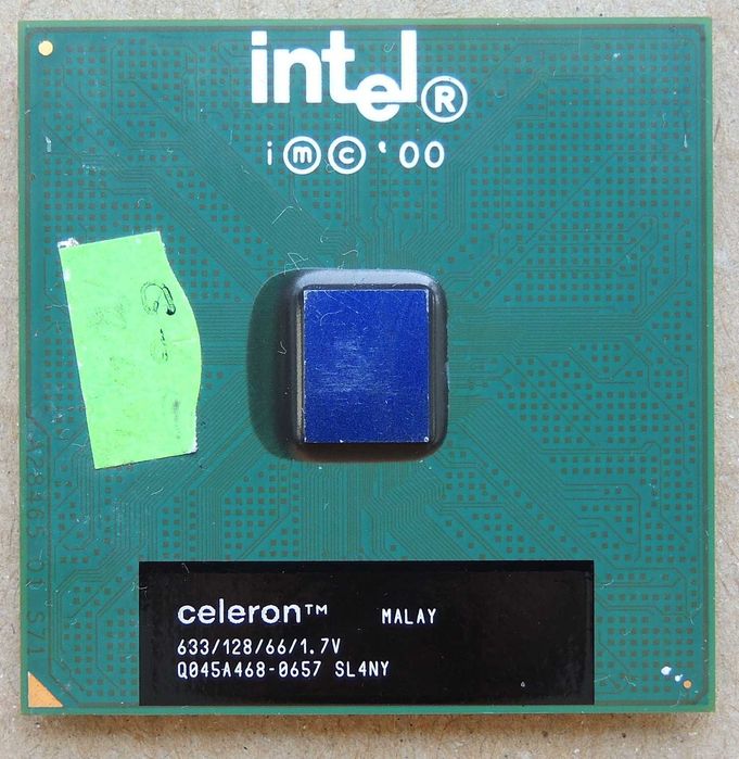 Intel Celeron Coppermine 633/128/66/1.7V SL4NY Socket 370 Testat