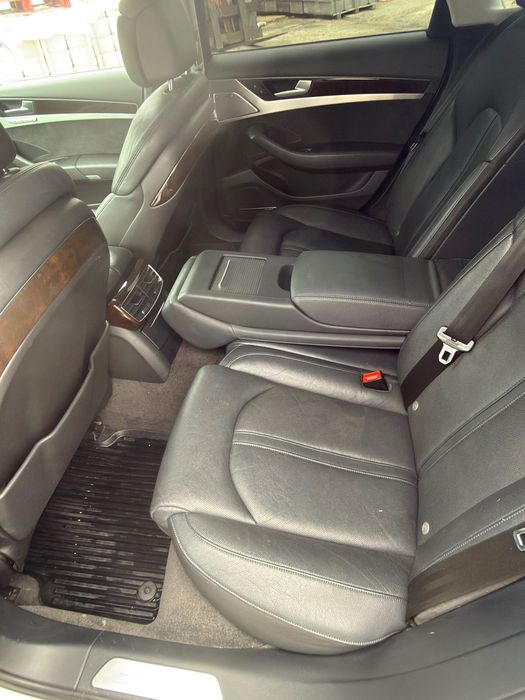 Audi A8 quatrro - 460к.с.