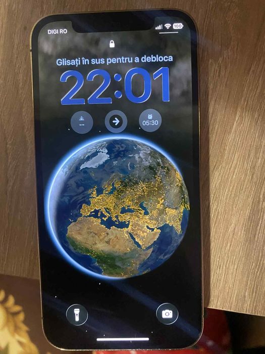 Vând iphone 12 pro