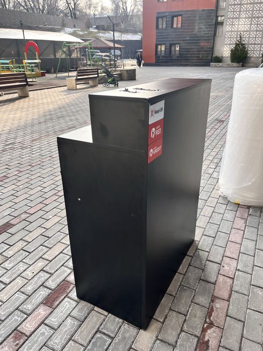 Стойка для ресепшн