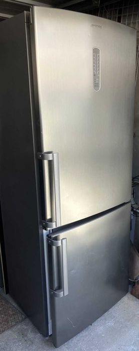 Хладилник с фризер SMEG / Цвят Неръждаема стомана