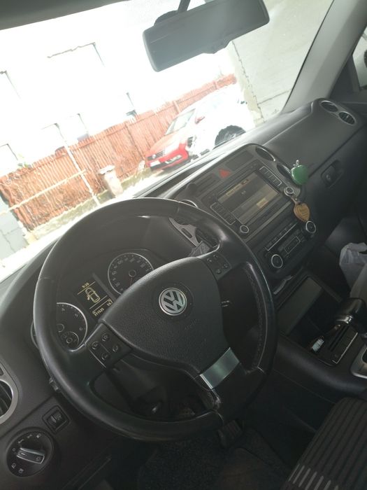 Vând WV Tiguan 2.0 TDI