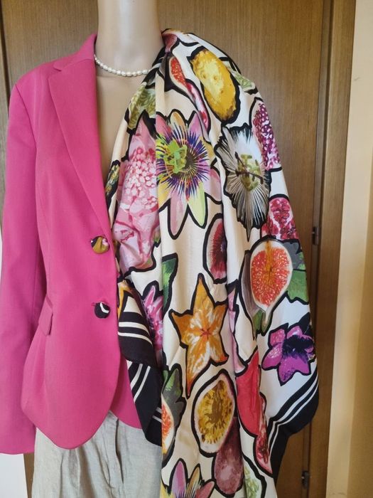 Копринен шал Marc Cain