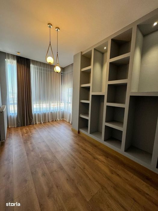 Vila  6 camere de inchiriat