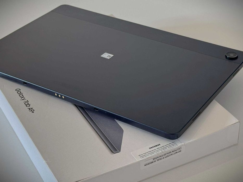 Бартер! Kaто НОВ! Samsung Galaxy Tab A9+ Navy (Син)