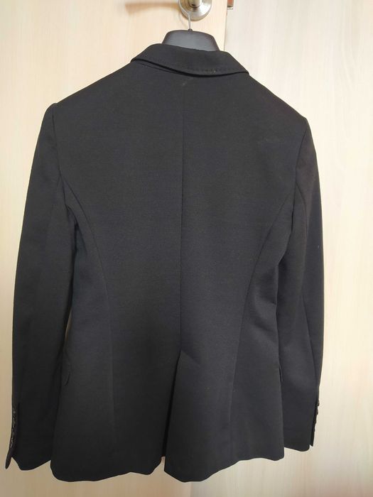 Дамско черно сако ZARA