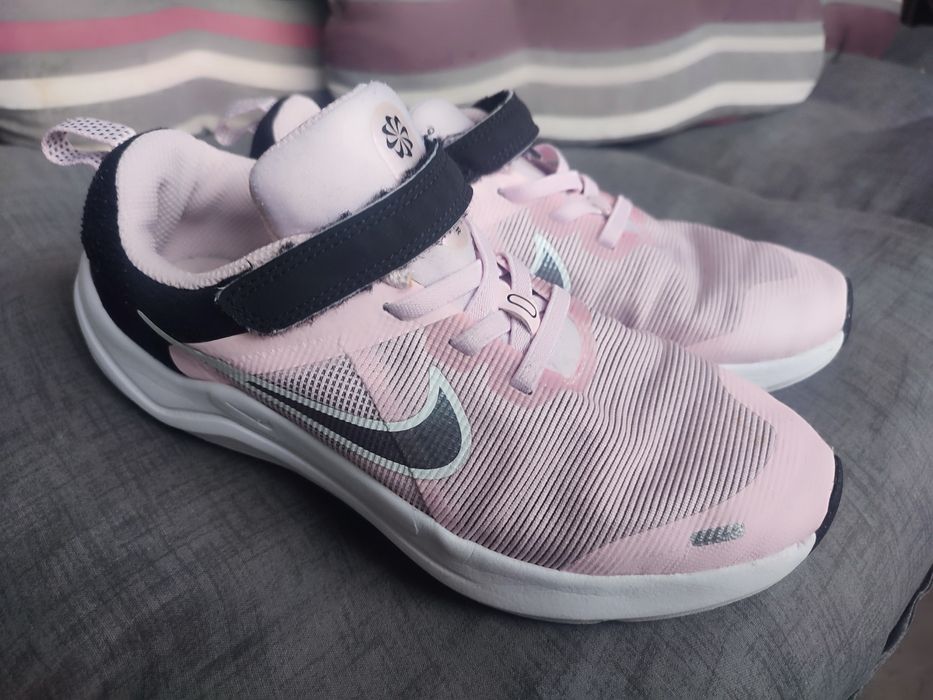 Nike оригинални маратонки - Nike Downshifter