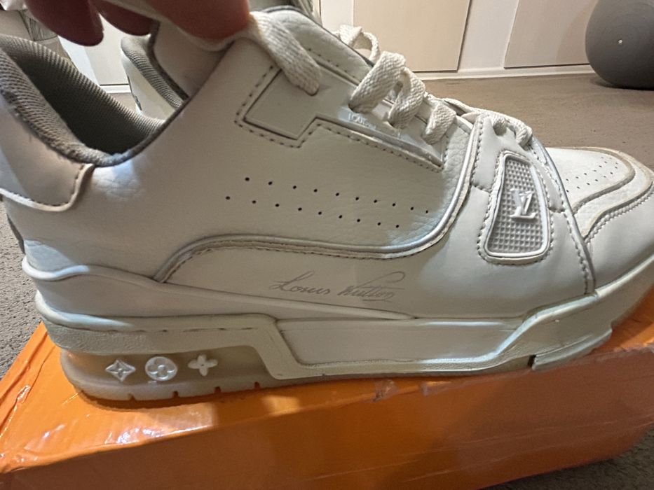 Vand louis vuitton albi 44