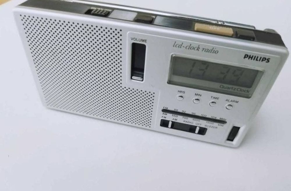 Radio ceas cu alarma Philips 90AS300 AM/FM