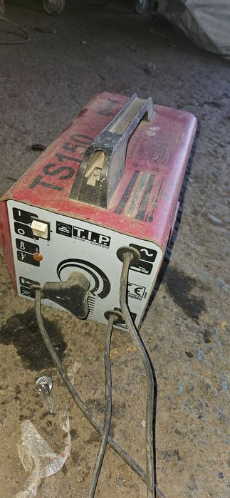 Vând aparat de sudură T.I.P TS 150