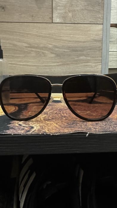 Слънчеви очила Guess