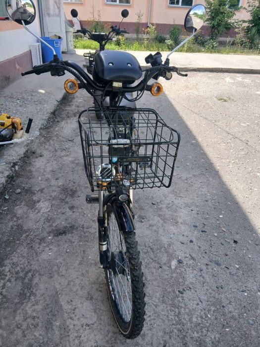 Skuter sotiladi arzon narxda