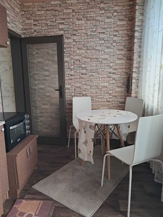 Дава се под наем Тристаен апартамент в Варна, Лятно кино Тракия - 72 кв.м за 408 € - Снимка #7