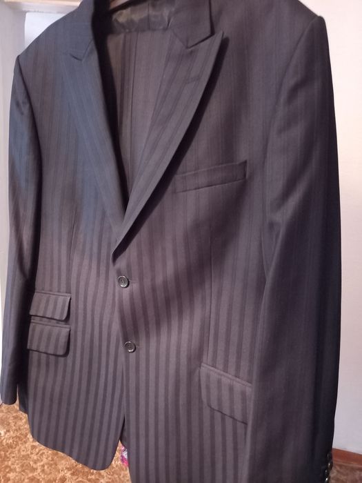 Мужской костюм (двойка), Италия,56 размер