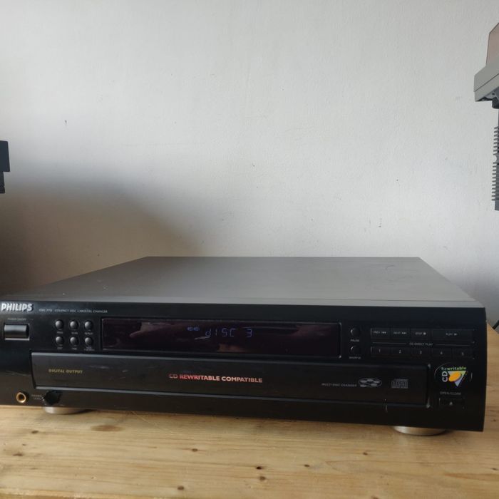 Componente/piese/Philips CDC 775-defect-