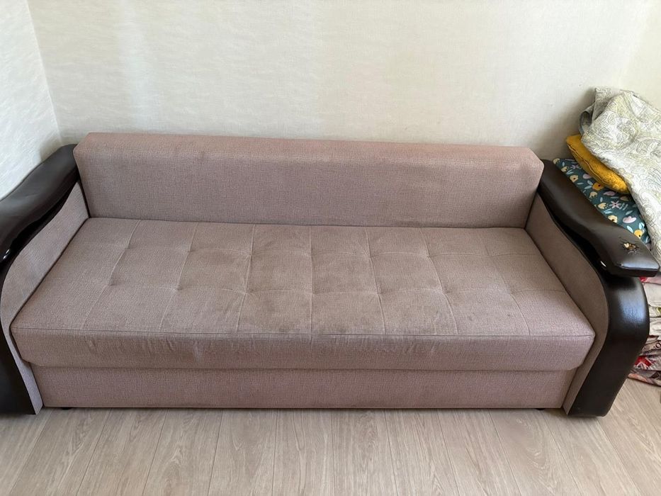 Продам диван б/у