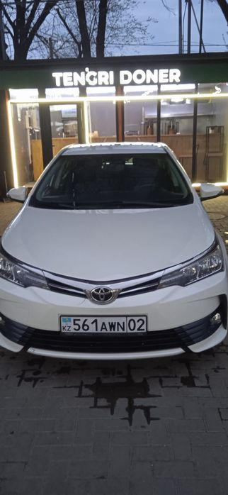 Toyota Corolla 2016 автомат