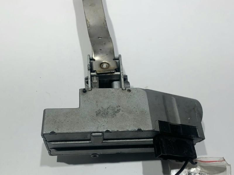 Blocator volan Audi A8 4E D3 4E0905852D 2.5 tdi
