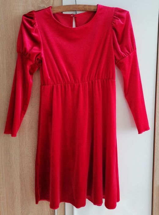 Rochita fetita 11 ani, o singură purtare