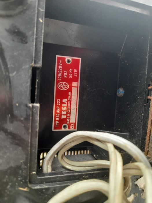 Магнетофон Tesla