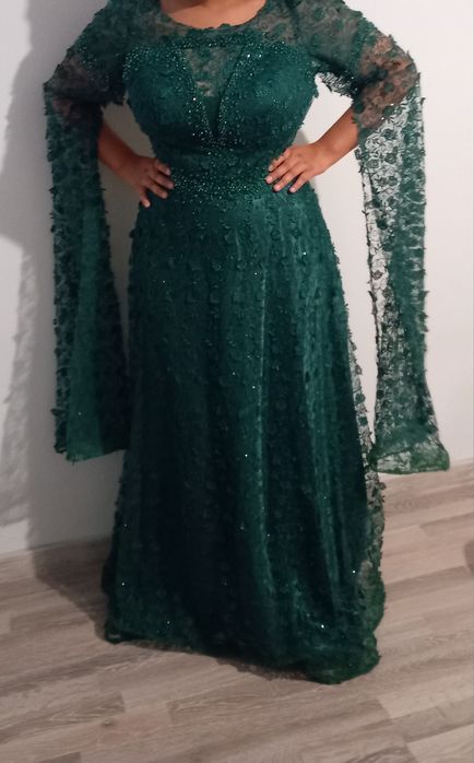 Vând rochie imperiala!