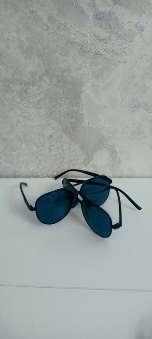Продам очки крутые