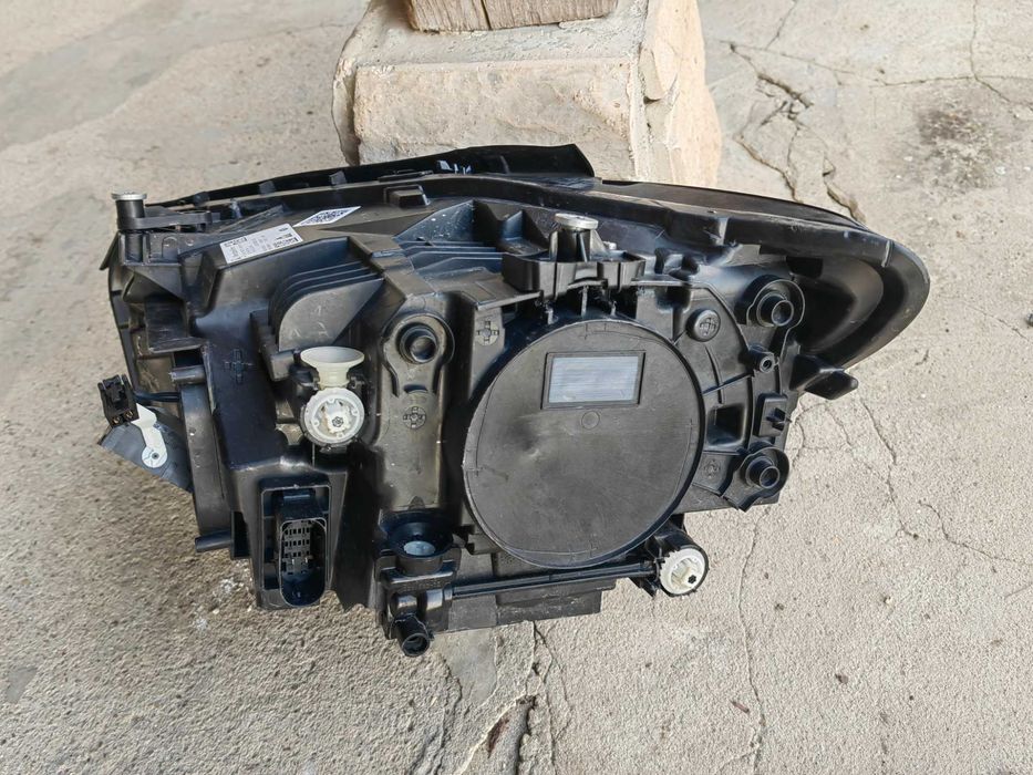 Фар Mercedes W247 B-Classa LED десен / Фар Мерцедес W247 Б-класа Оригинален