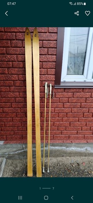 Продам лыжи советские