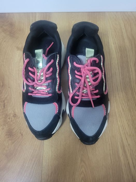 Pantofi dama Emporio Armani impecabili, nr 40