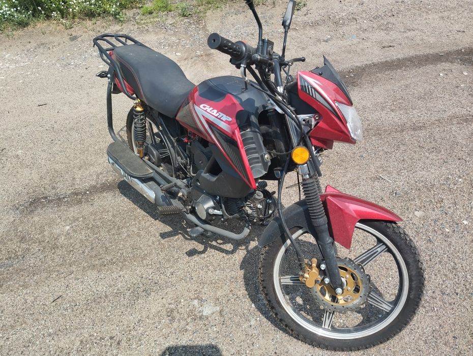 Мотоцикл и машина