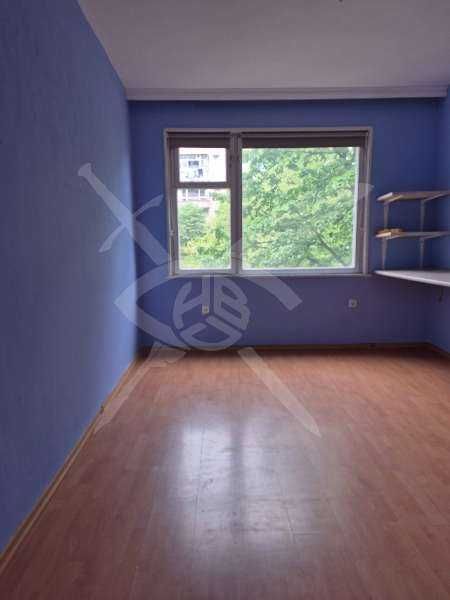 Четиристаен апартамент в Асеновград - 11887491