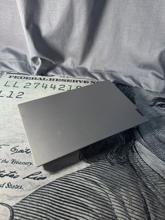 Продам Ноутбук Lenovo Ideapad 5