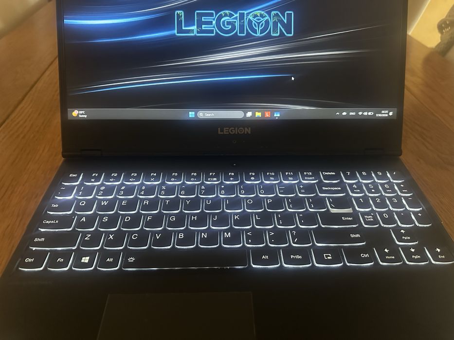 Laptop Gaming Lenovo Legion Y530 – i5-8300H / GTX 1050 4GB / 8GB RAM / SSD 240GB