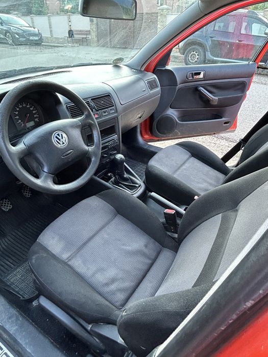 Vand Golf 4 an 2002