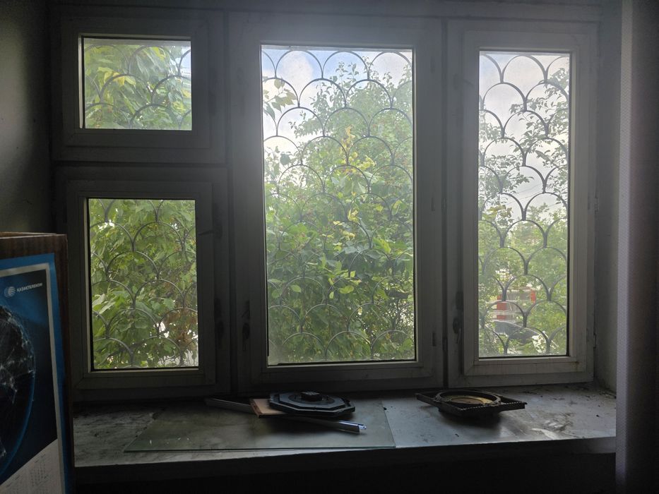 Продам окна пластиковые старого образца