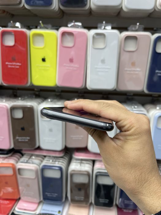 Iphone 11 64g holati oʻrta