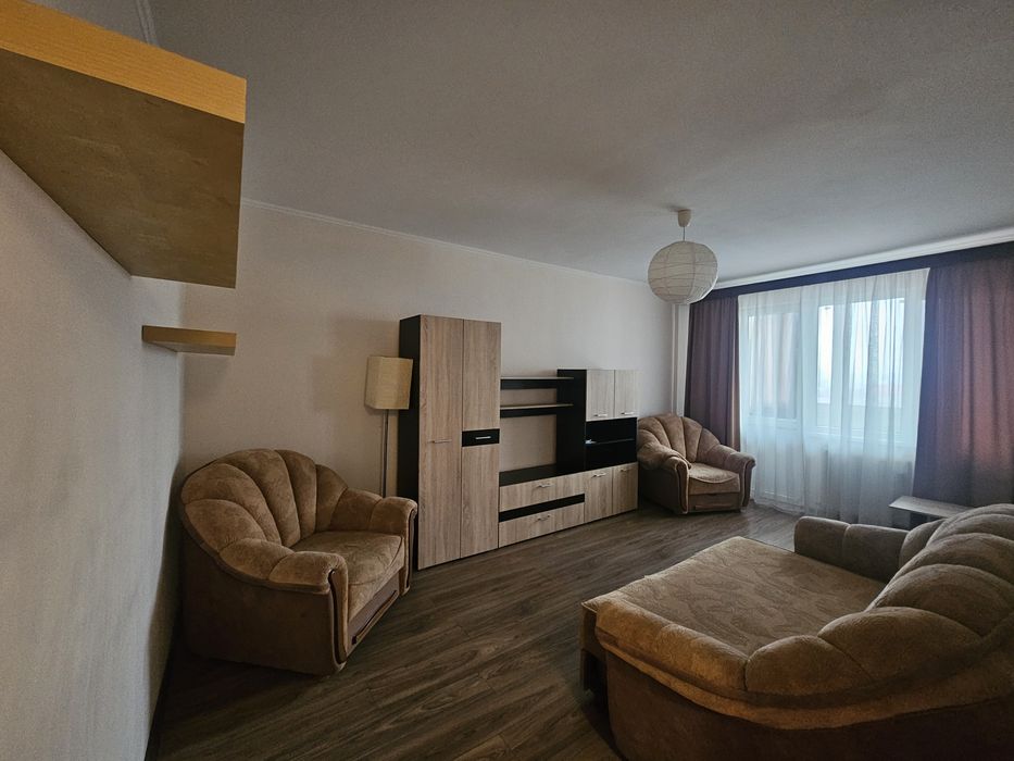 Inchiriez garsoniera 1 decembrie 1918, complet mobilata