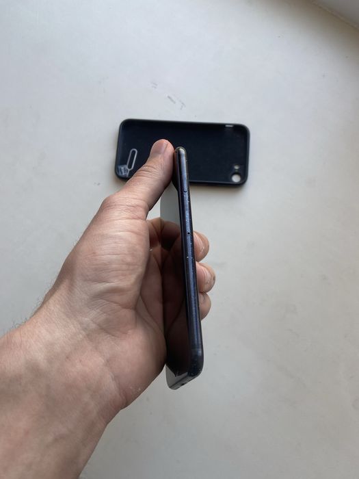 Айфон 7 128 гиг..