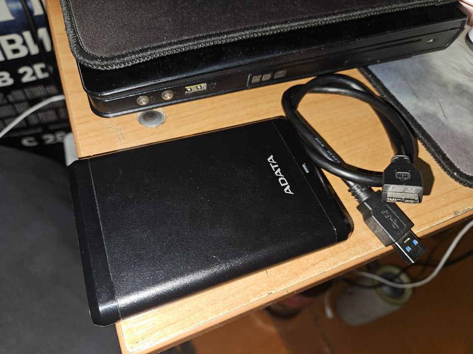 жёсткий диск ADATA