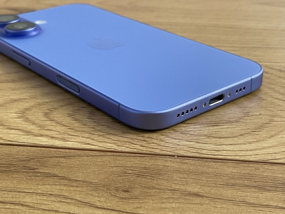 Бартер нов iPhone 16 256гб 81  цикъла Йетел гаранция ултрамарин