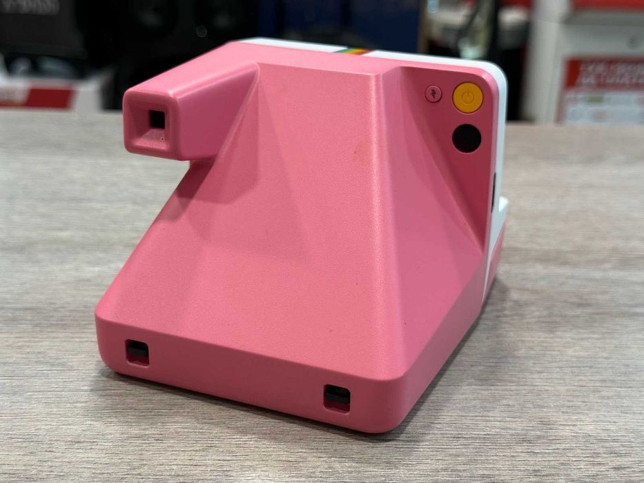 Моментален фотоапарат Polaroid Now