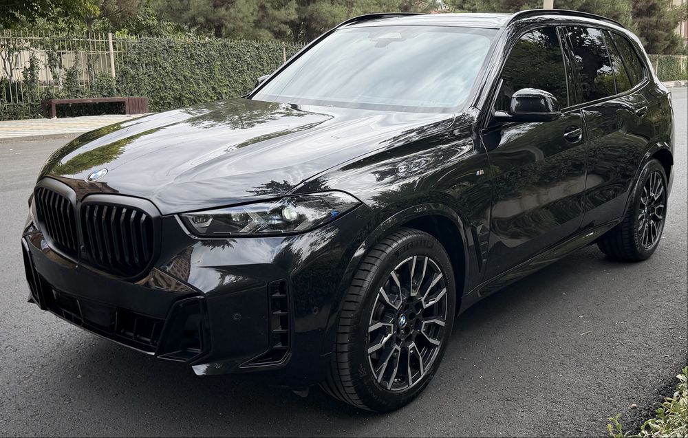 BMW X5 xDrive 40i 2024 год