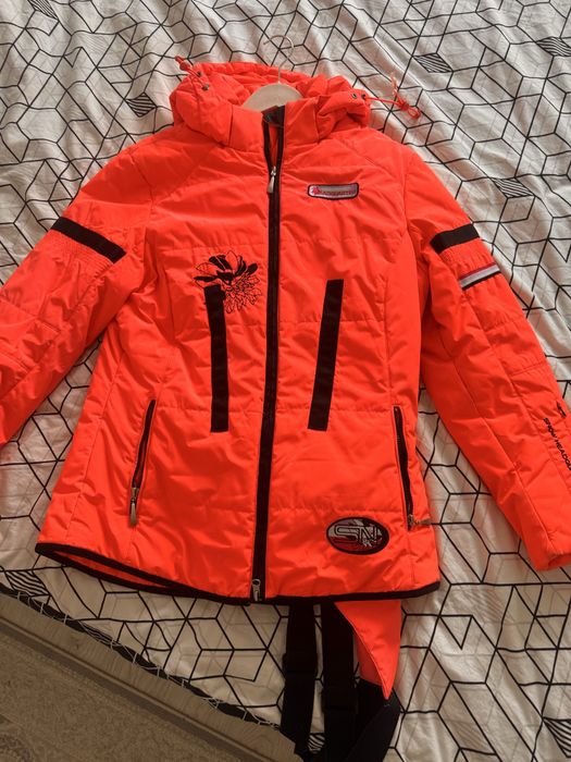 Продам горнолыжный костюм